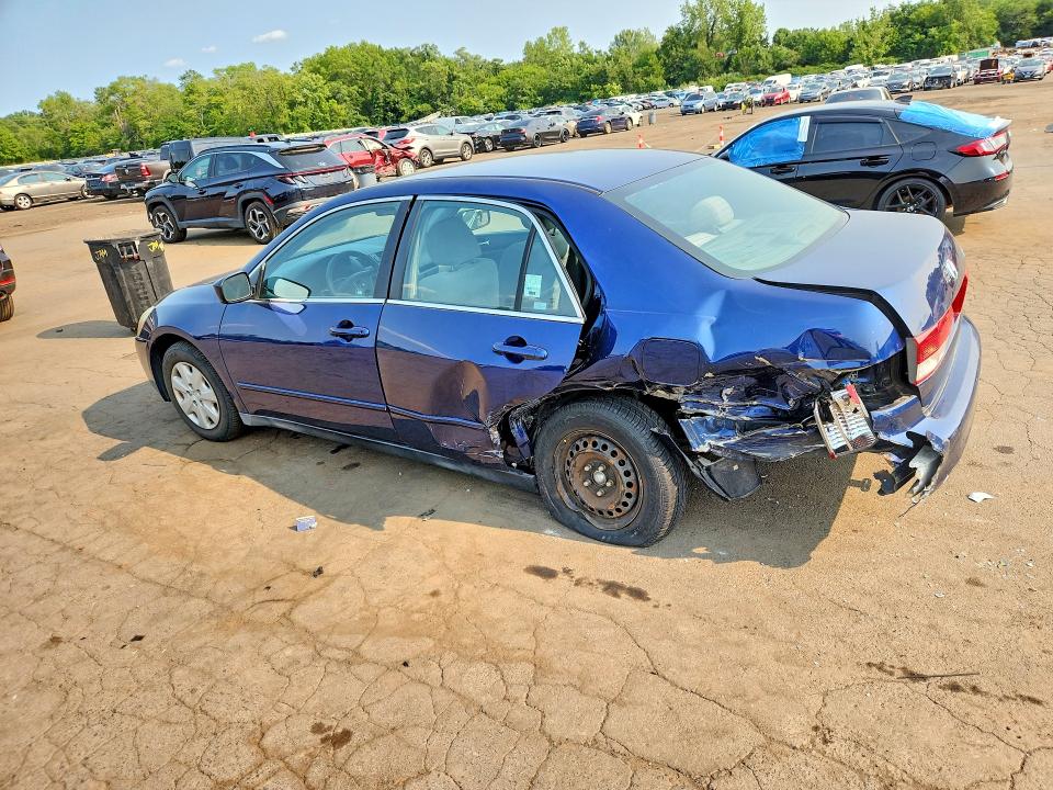 2004 Honda Accord მანქანა იყიდება აუქციონზე, vin: 1HGCM56334A147477, აუქციონის ნომერი: 64495106
