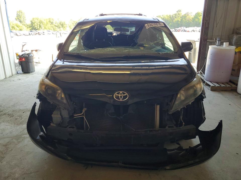 Продажа на аукционе авто 2011 Toyota Sienna, vin: 5TDXK3DC4BS103999, номер лота: 63038816