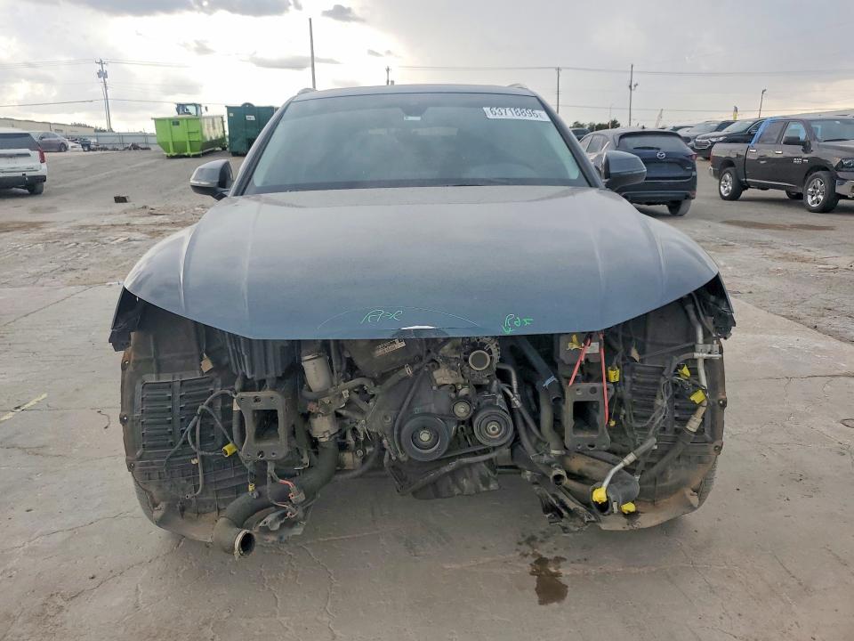 63718896 :رقم المزاد ، WA1BNAFY2J2118760 vin ، 2018 Audi Q5 مزاد بيع