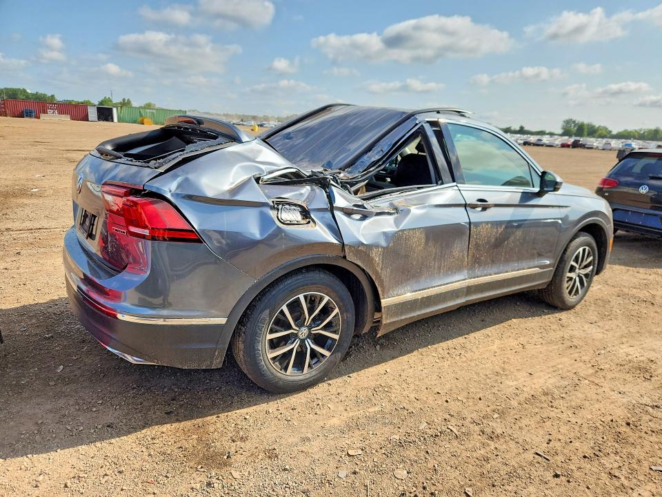 Продажа на аукционе авто 2021 Volkswagen Tiguan, vin: 3VV2B7AX0MM015402, номер лота: 64256046