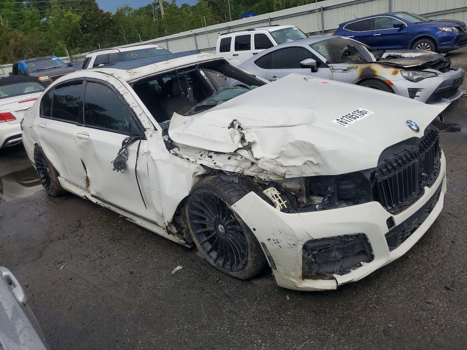 Продаж на аукціоні авто 2022 Bmw 750, vin: WBA7U2C04NCH44975, номер лоту: 61765136