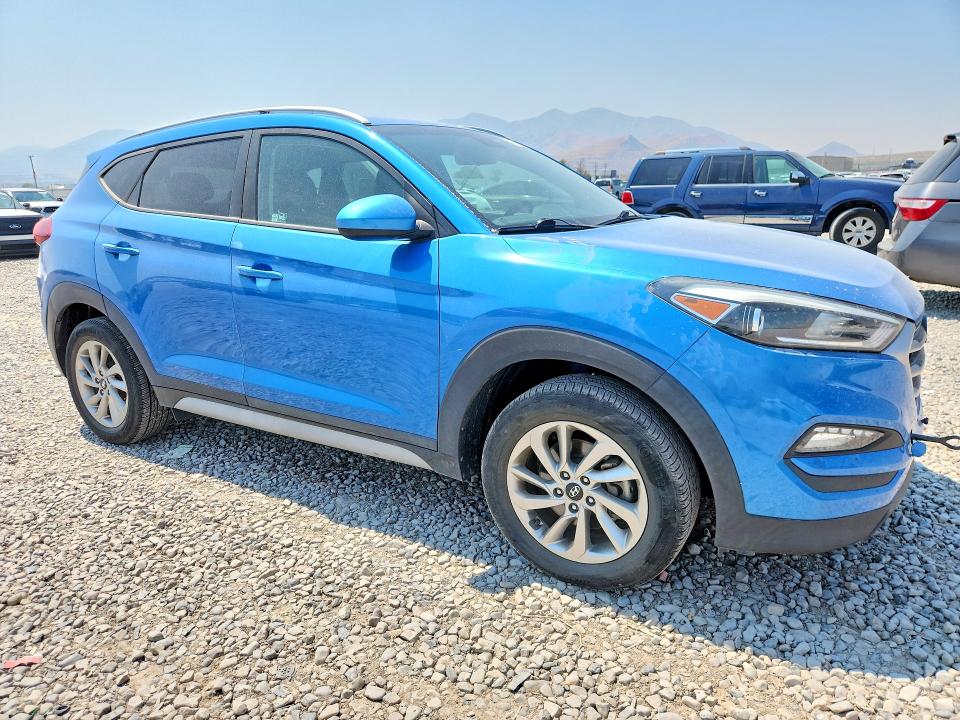 Продаж на аукціоні авто 2018 Hyundai Tucson, vin: KM8J33A46JU699655, номер лоту: 63896126