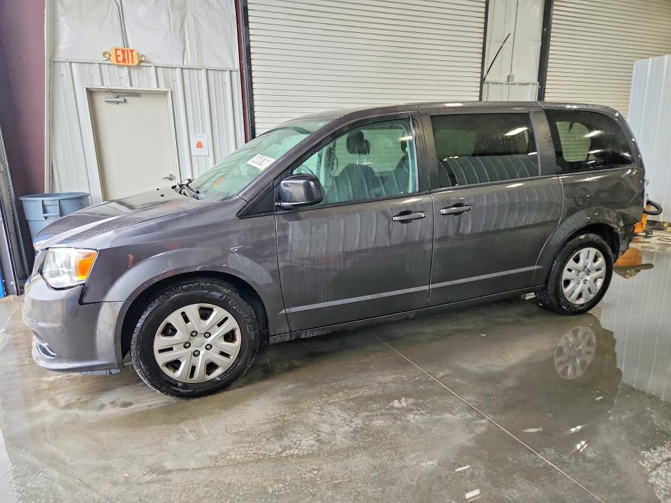 64649766 :رقم المزاد ، 2C4RDGBG7JR250938 vin ، 2018 Dodge Grand Caravan مزاد بيع