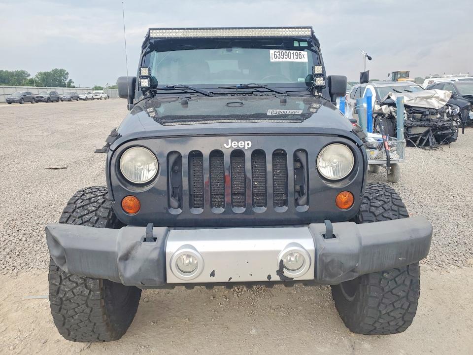 2013 Jeep Wrangler Unlimited მანქანა იყიდება აუქციონზე, vin: 1C4BJWEG5DL675376, აუქციონის ნომერი: 63990196