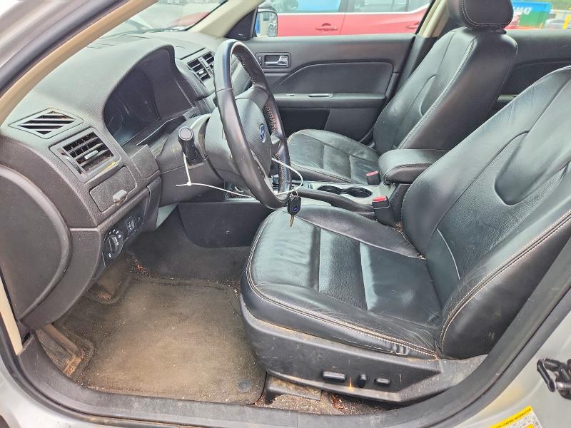 63450256 :رقم المزاد ، 3FAHP0JA2BR146544 vin ، 2011 Ford Fusion مزاد بيع