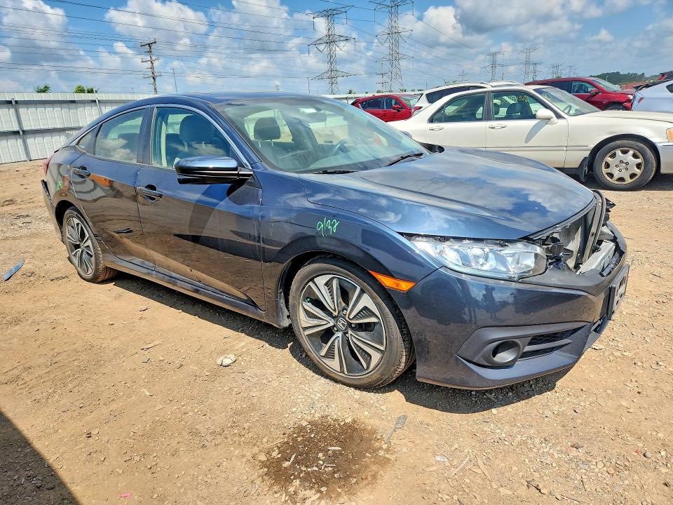 Продажа на аукционе авто 2018 Honda Civic, vin: JHMFC1F35JX027355, номер лота: 63739496