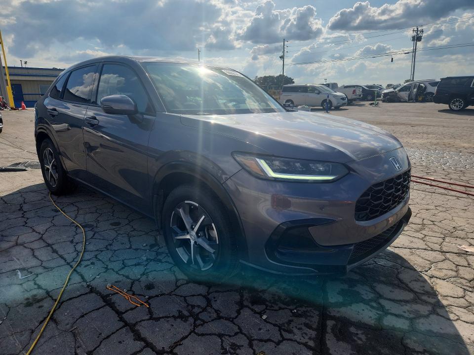66988526 :رقم المزاد ، 3CZRZ1H7XPM708472 vin ، 2023 Honda Hr-v مزاد بيع