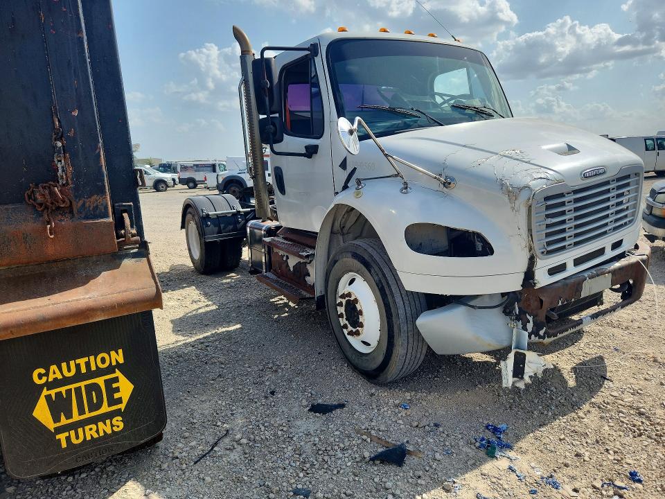 Продаж на аукціоні авто 2015 Freightliner M2, vin: 1FUBCXCY7FHGJ9940, номер лоту: 63035496