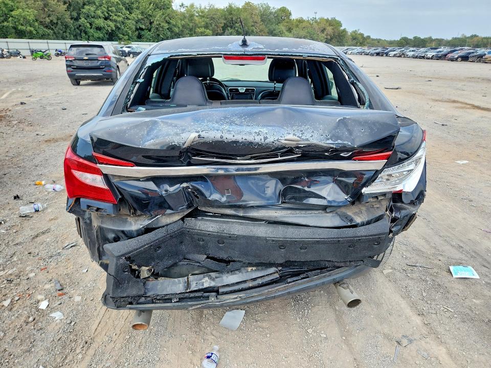 2012 Chrysler 200 მანქანა იყიდება აუქციონზე, vin: 1C3CCBCG7CN242210, აუქციონის ნომერი: 66592226