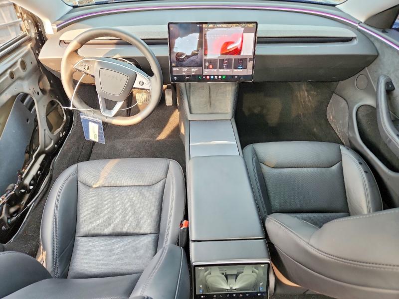 64032866 :رقم المزاد ، 5YJ3E1EB5SF933251 vin ، 2025 Tesla Model 3 مزاد بيع