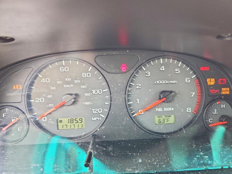 65317996 :رقم المزاد ، JF1SF635X1H704152 vin ، 2001 Subaru Forester مزاد بيع