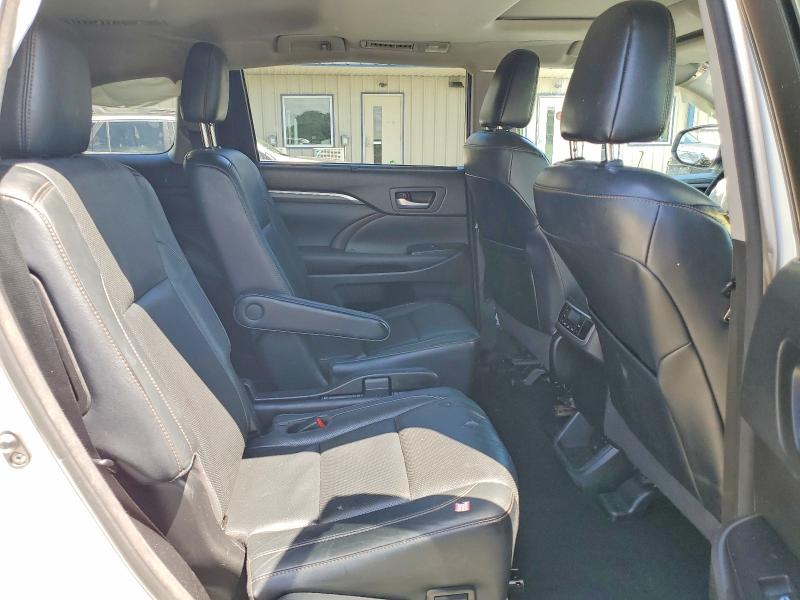 Aukcja sprzedaży 2017 Toyota Highlander, vin: 5TDDZRFH0HS440382, numer aukcji: 64044026
