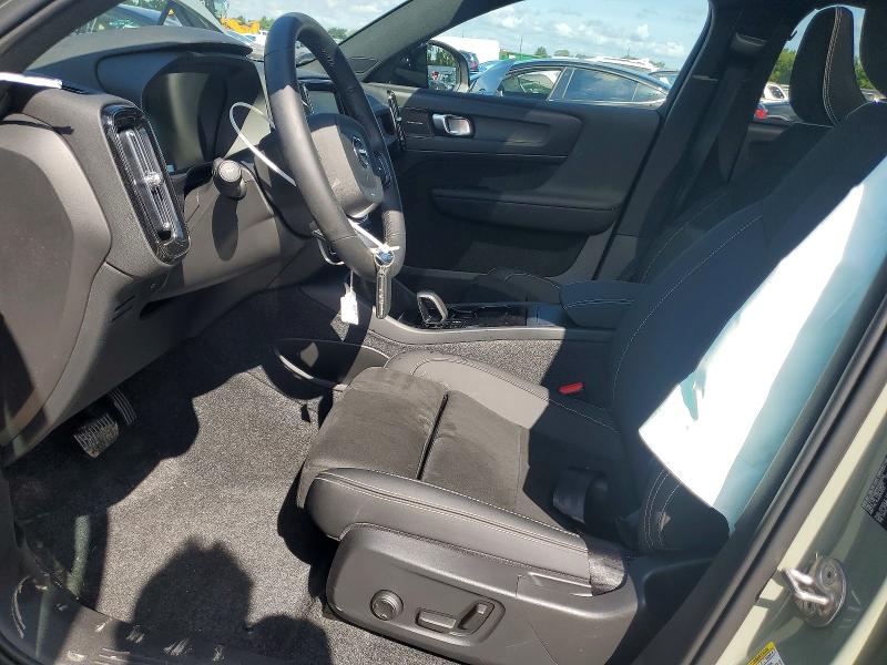 2023 Volvo C40 მანქანა იყიდება აუქციონზე, vin: YV4ED3GM1P2058232, აუქციონის ნომერი: 64910996