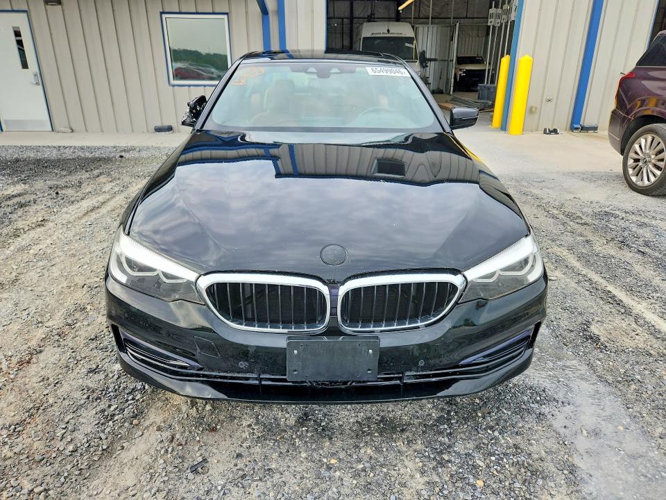 2018 Bmw 540 მანქანა იყიდება აუქციონზე, vin: WBAJE7C50JG891886, აუქციონის ნომერი: 65499046
