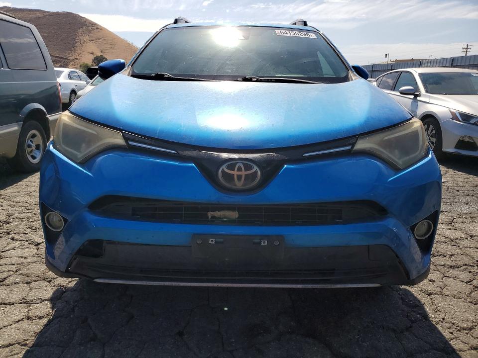Продажа на аукционе авто 2017 Toyota Rav4, vin: 2T3WFREV5HW331391, номер лота: 64155296