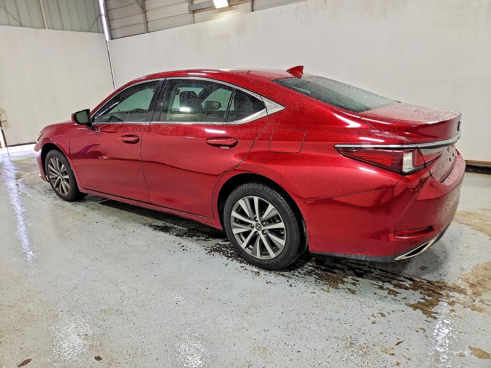 64646816 :رقم المزاد ، 58ABZ1B18KU013900 vin ، 2019 Lexus Es مزاد بيع