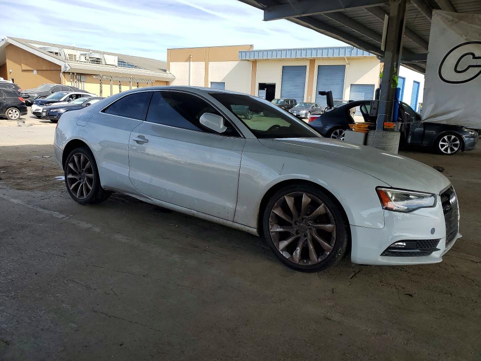 66097846 :رقم المزاد ، WAULFAFR0DA026120 vin ، 2013 Audi A5 مزاد بيع