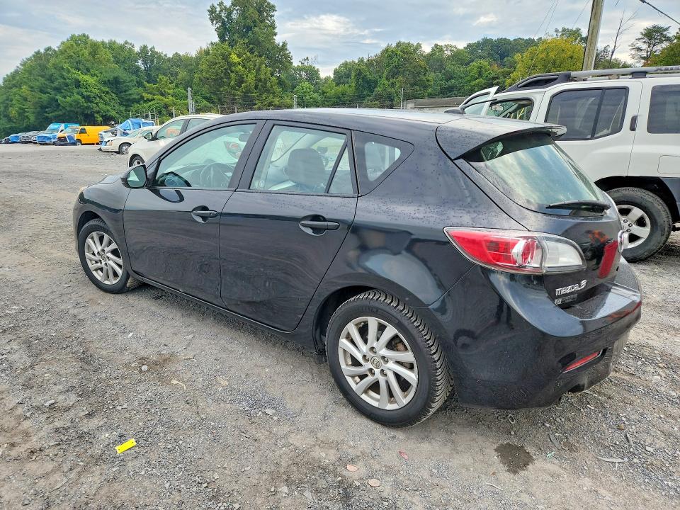 65995526 :رقم المزاد ، JM1BL1M85C1564408 vin ، 2012 Mazda 3 مزاد بيع