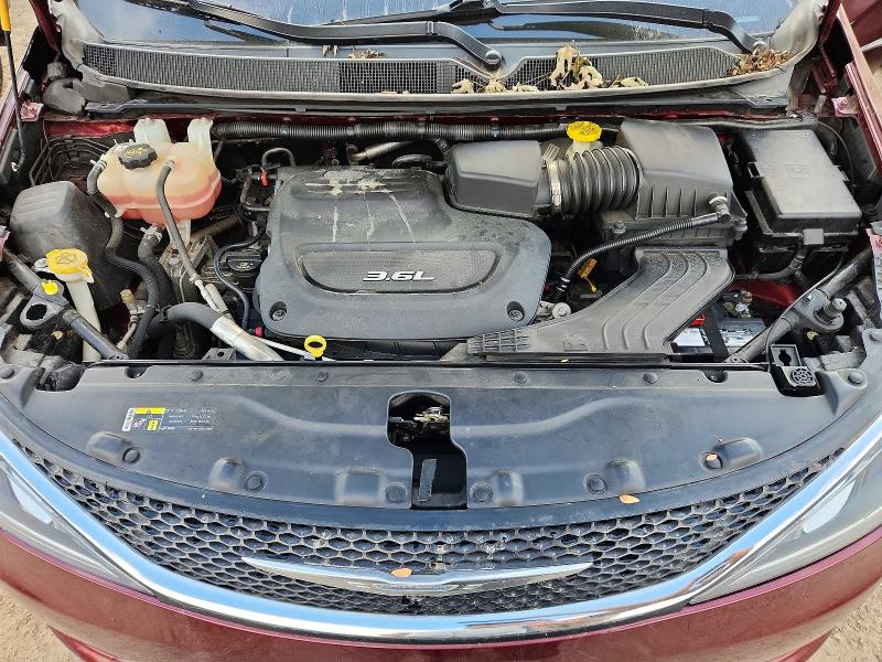 65749996 :رقم المزاد ، 2C4RC1EG2HR526089 vin ، 2017 Chrysler Pacifica مزاد بيع