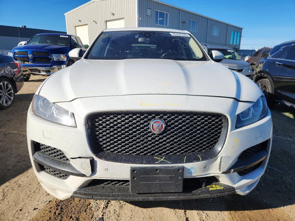 66208786 :رقم المزاد ، SADCJ2FX6JA264642 vin ، 2018 Jaguar F-pace مزاد بيع