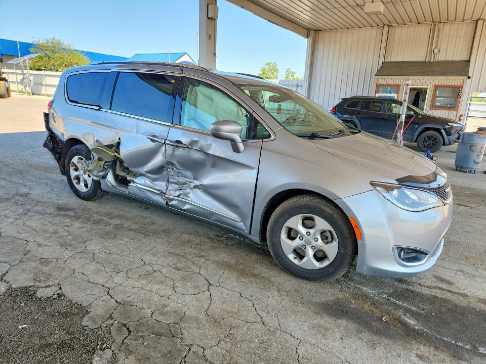 Aukcja sprzedaży 2017 Chrysler Pacifica, vin: 2C4RC1EG9HR840144, numer aukcji: 63558246