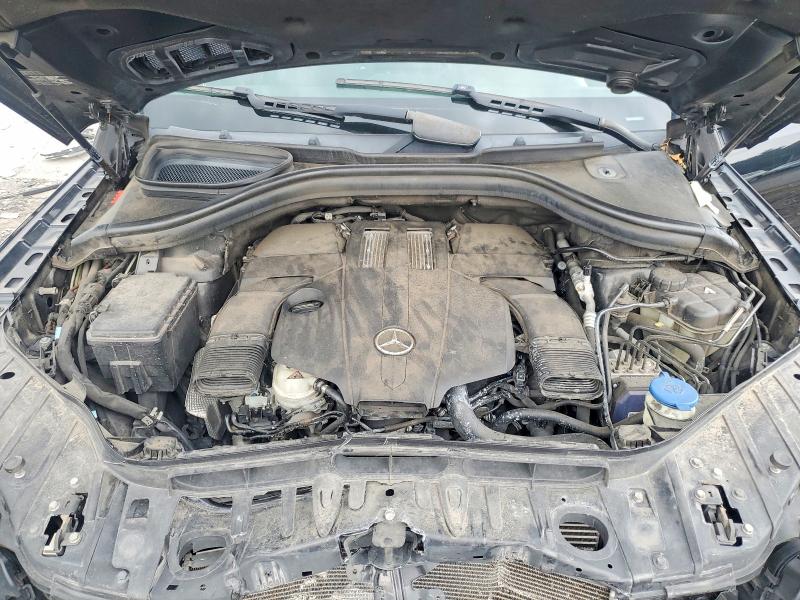 63829786 :رقم المزاد ، 4JGDF6EE0HA873076 vin ، 2017 Mercedes-benz Gls مزاد بيع