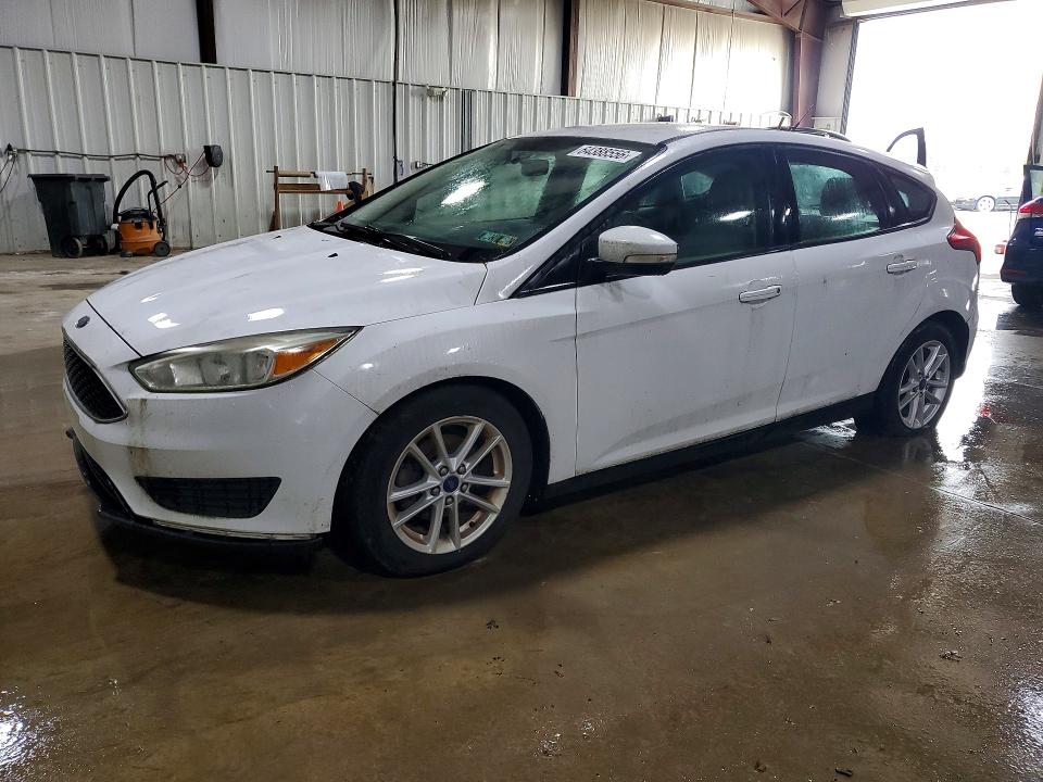 Auction sale of the 2015 Ford Focus, vin: 1FADP3K2XFL202404, lot number: 64388556