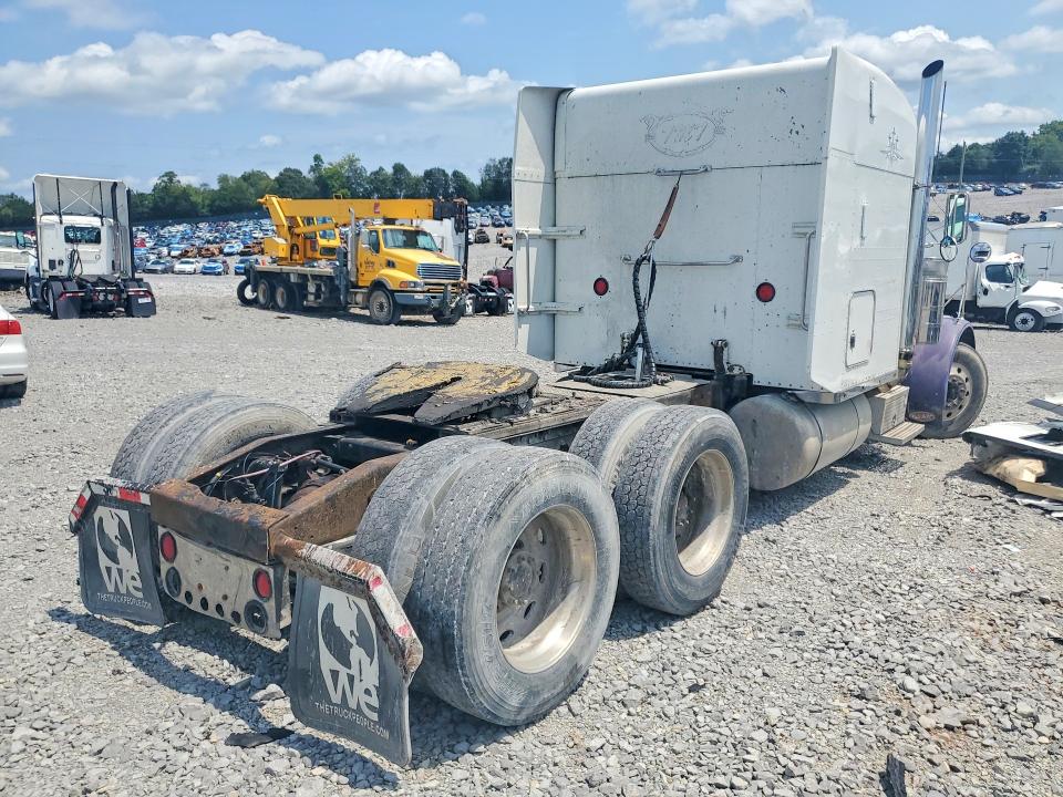 Продажа на аукционе авто 2000 Peterbilt 379, vin: 1XP5DB9X7YD481020, номер лота: 64447556