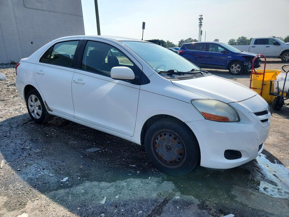 2007 Toyota Yaris მანქანა იყიდება აუქციონზე, vin: JTDBT923371142665, აუქციონის ნომერი: 64246396