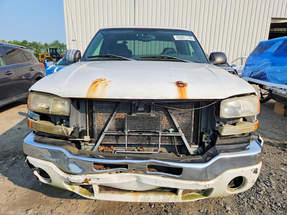 63261716 :رقم المزاد ، 1GTHC29U95E196526 vin ، 2005 Gmc Sierra مزاد بيع
