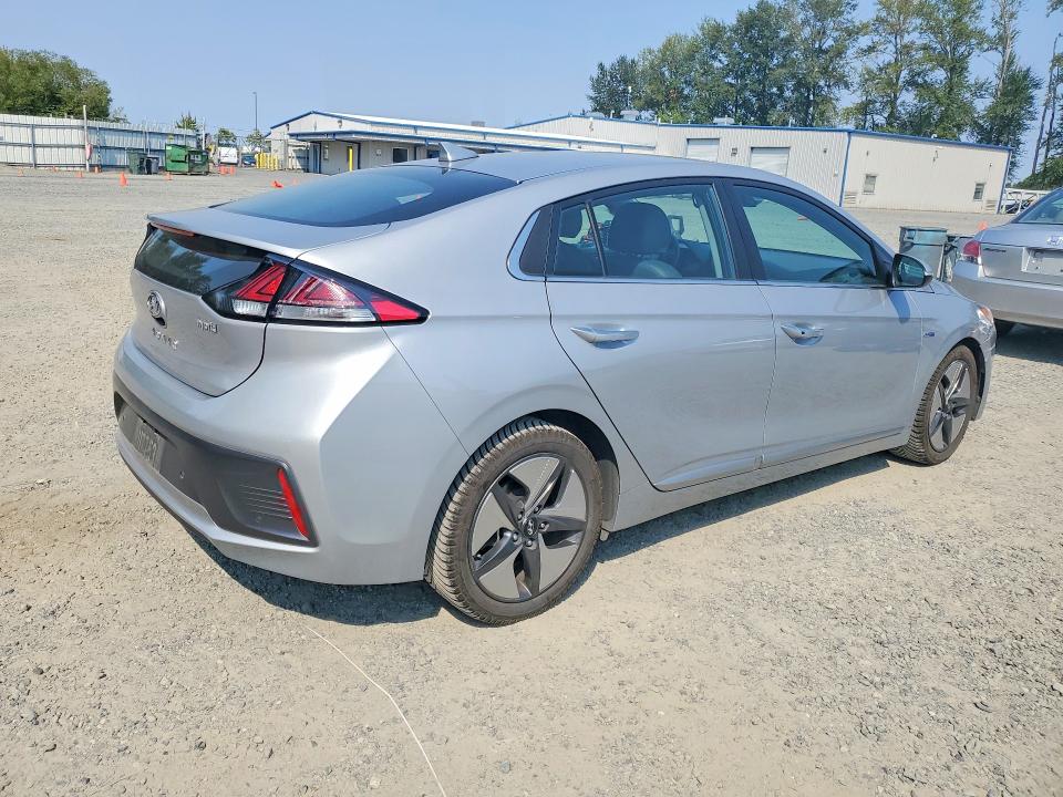 65146066 :رقم المزاد ، KMHC05LC1LU196670 vin ، 2020 Hyundai Ioniq مزاد بيع