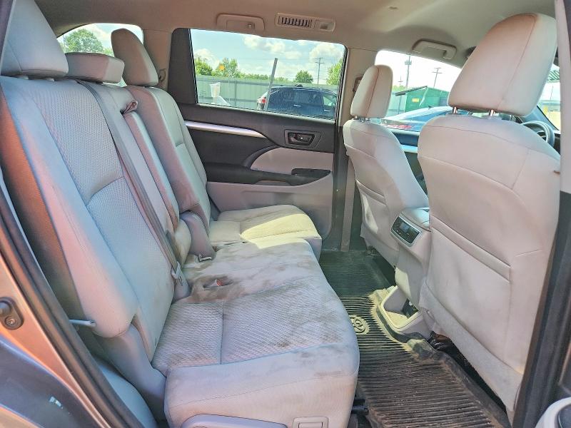 2016 Toyota Highlander მანქანა იყიდება აუქციონზე, vin: 5TDBKRFH6GS336764, აუქციონის ნომერი: 63902516