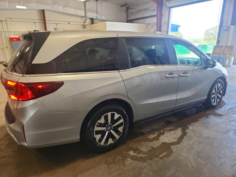 Продаж на аукціоні авто 2025 Honda Odyssey, vin: 5FNRL6H68SB080260, номер лоту: 64822306