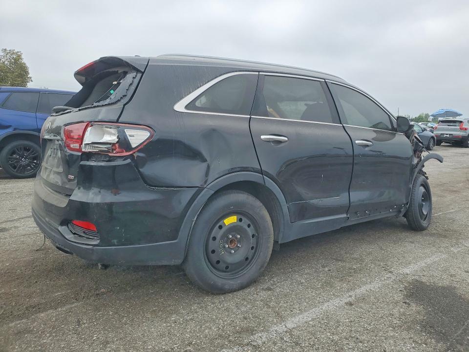 2019 Kia Sorento მანქანა იყიდება აუქციონზე, vin: 5XYPG4A31KG451963, აუქციონის ნომერი: 64144436