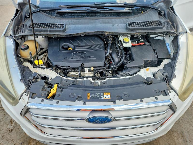 65689906 :رقم المزاد ، 1FMCU0GD7HUE42803 vin ، 2017 Ford Escape مزاد بيع