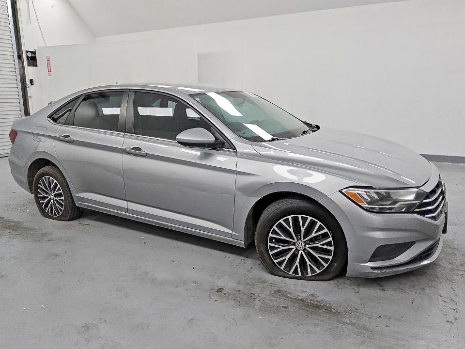 Продажа на аукционе авто 2021 Volkswagen Jetta, vin: 3VWC57BU0MM000166, номер лота: 62250116