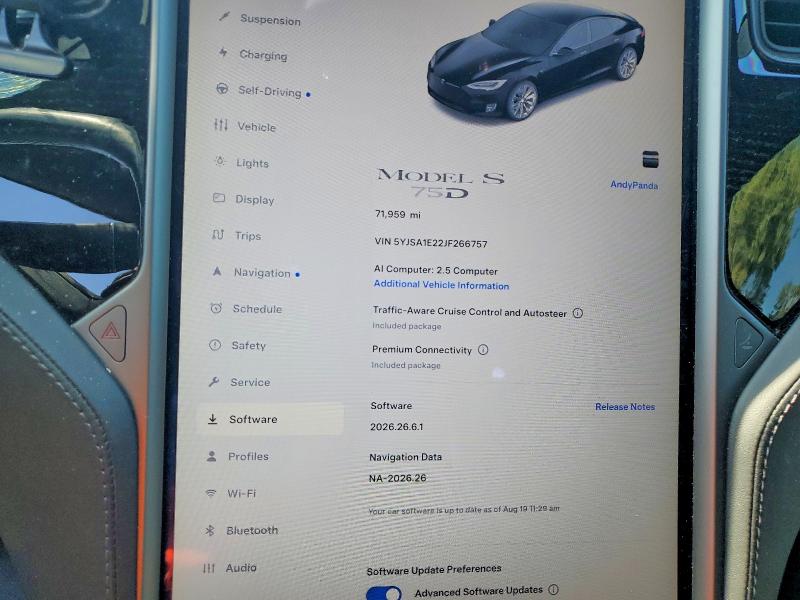 65581706 :رقم المزاد ، 5YJSA1E22JF266757 vin ، 2018 Tesla Model S مزاد بيع