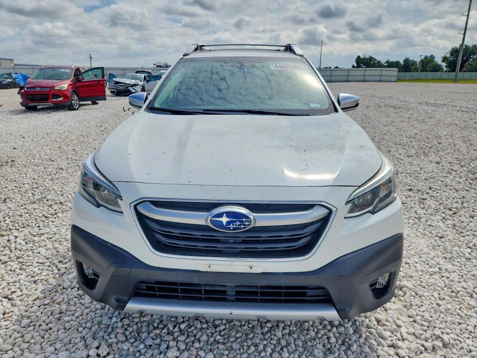 64695366 :رقم المزاد ، 4S4BTAPC5L3235224 vin ، 2020 Subaru Outback مزاد بيع