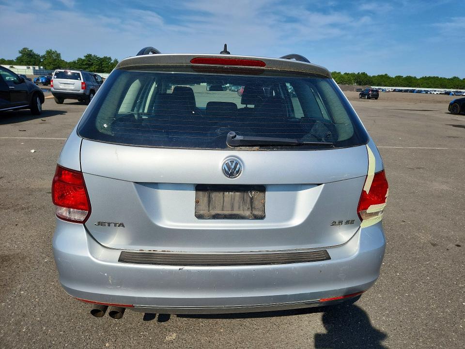 Продажа на аукционе авто 2011 Volkswagen Jetta, vin: 3VWPZ8AJ4BM712955, номер лота: 65136856