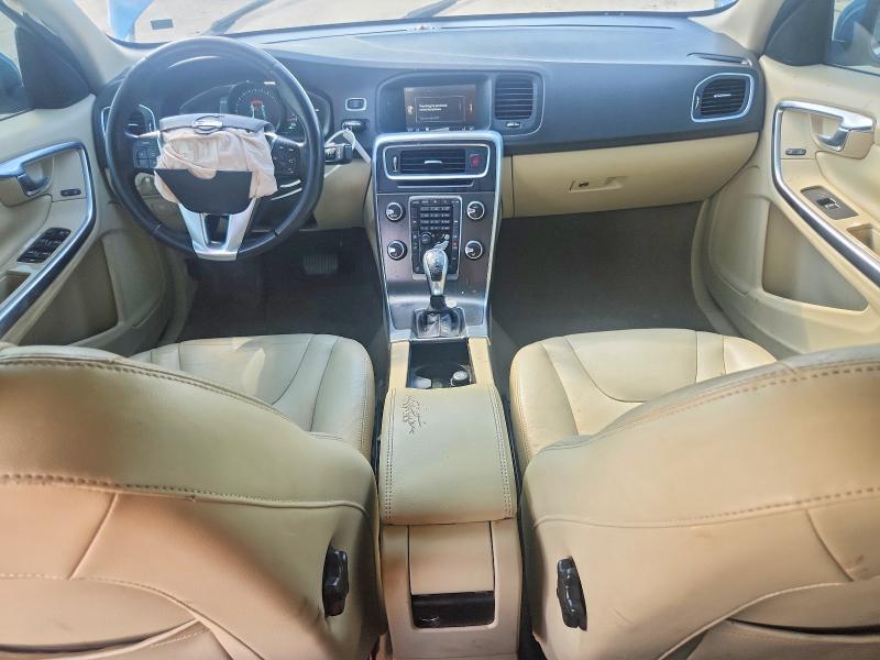 2015 Volvo S60 მანქანა იყიდება აუქციონზე, vin: YV126MFB3F1305285, აუქციონის ნომერი: 64496706