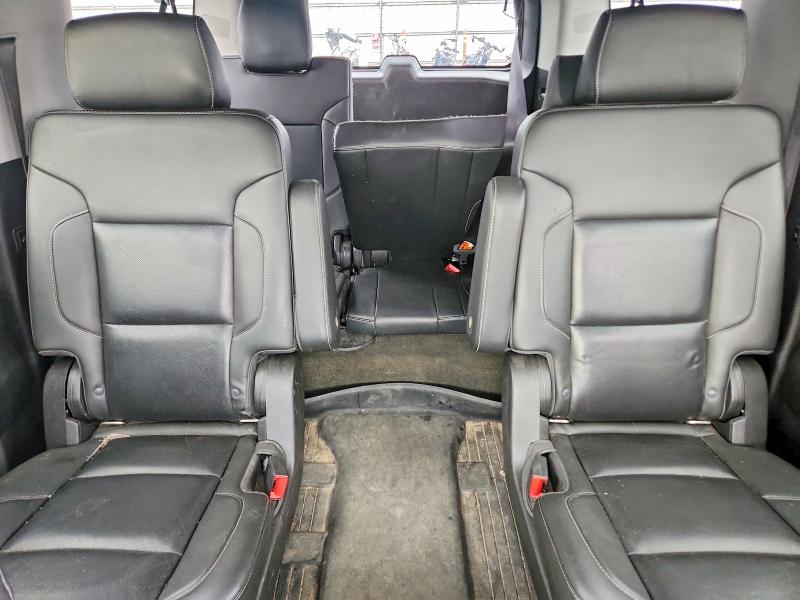 2018 Chevrolet Suburban მანქანა იყიდება აუქციონზე, vin: 1GNSKJKC5JR261399, აუქციონის ნომერი: 64399186