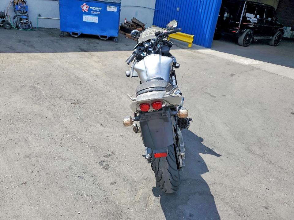 Продаж на аукціоні авто 2003 Yamaha Fzs10, vin: JYARN07E63A006180, номер лоту: 66945616