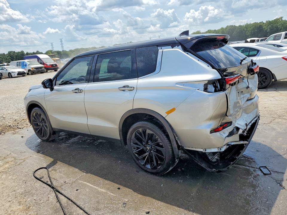 64834676 :رقم المزاد ، JA4J3VA80PZ043136 vin ، 2023 Mitsubishi Outlander مزاد بيع