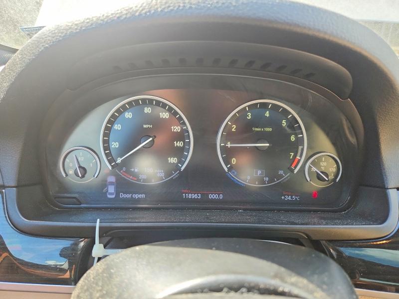 63877336 :رقم المزاد ، WBAXH5C55DDW13433 vin ، 2013 Bmw 528 مزاد بيع