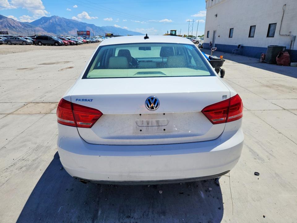Продажа на аукционе авто 2013 Volkswagen Passat, vin: 1VWBH7A31DC127005, номер лота: 65703396