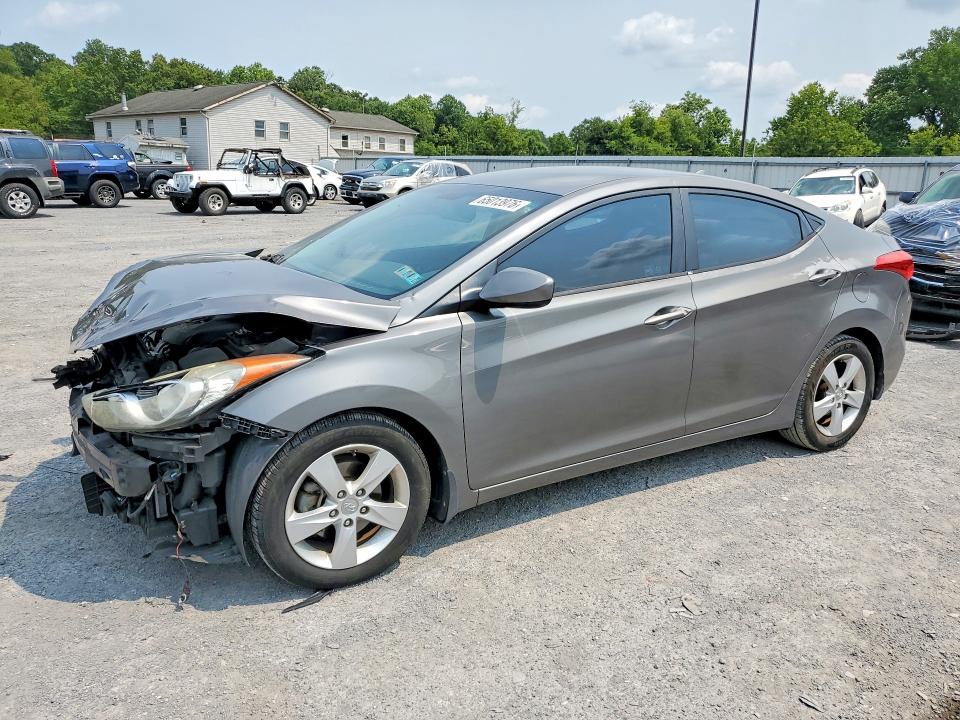 65013976 :رقم المزاد ، 5NPDH4AE1DH333862 vin ، 2013 Hyundai Elantra مزاد بيع