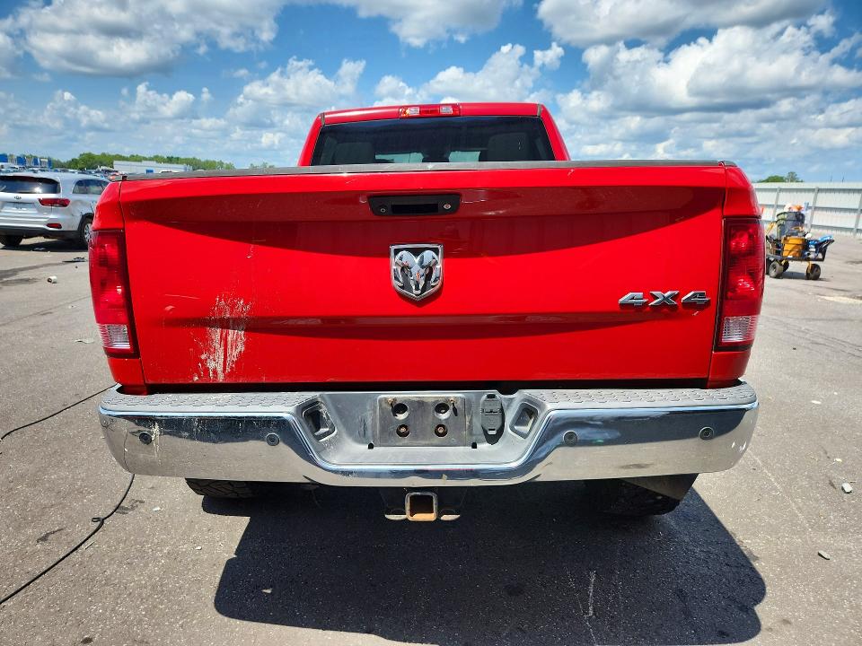 64729836 :رقم المزاد ، 3C6UR5CL3FG619892 vin ، 2015 Ram 2500 مزاد بيع