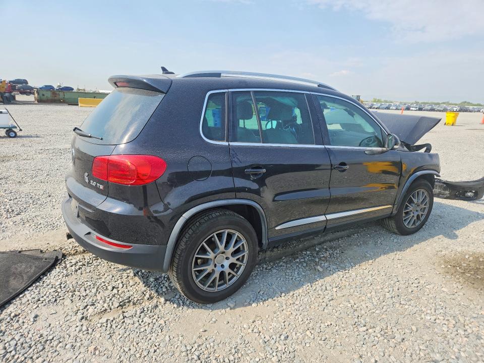 64674466 :رقم المزاد ، WVGBV3AX8EW031584 vin ، 2014 Volkswagen Tiguan مزاد بيع