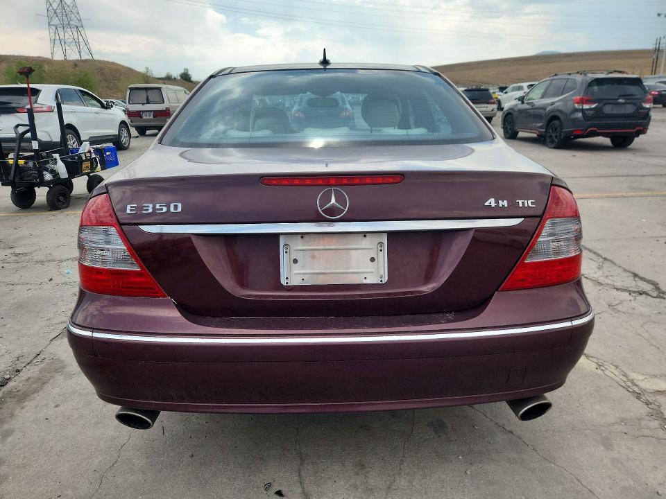 2007 Mercedes-benz E მანქანა იყიდება აუქციონზე, vin: WDBUF87X87B139243, აუქციონის ნომერი: 64481016