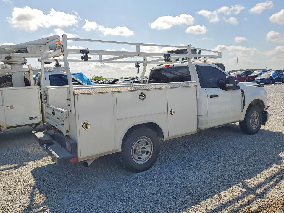 59339066 :رقم المزاد ، 1FTBF2AA0PED66872 vin ، 2023 Ford F250 مزاد بيع